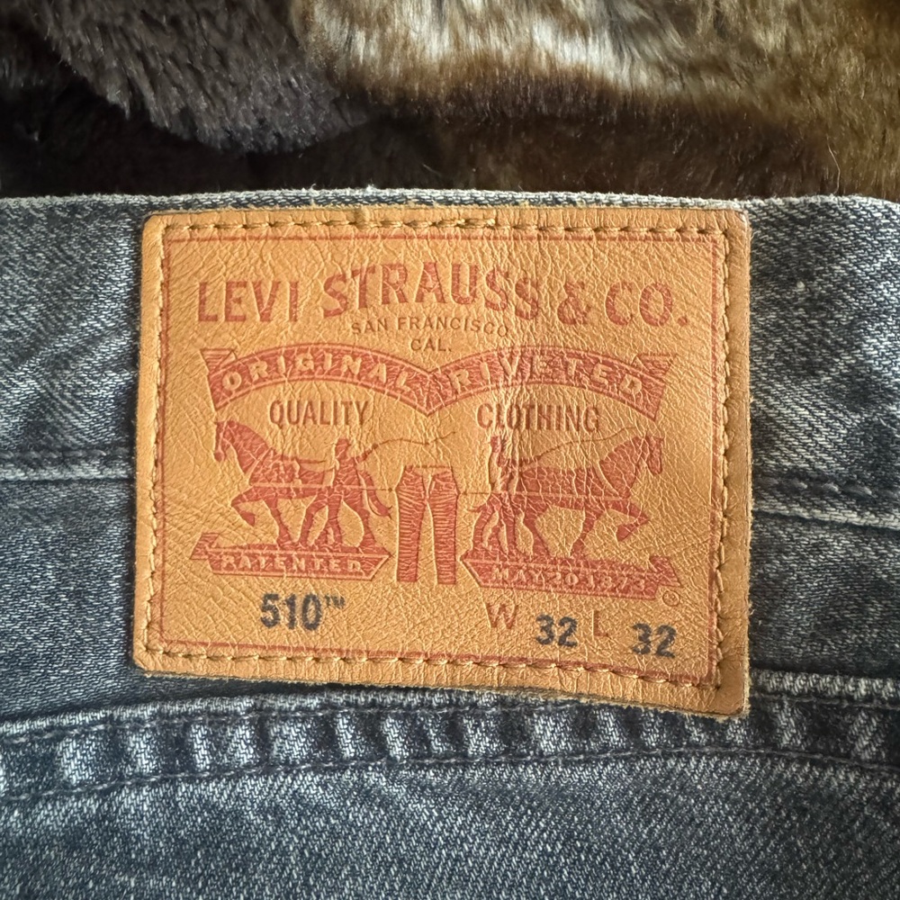 Levi's Men's black washed distressed, Skinny Jeans